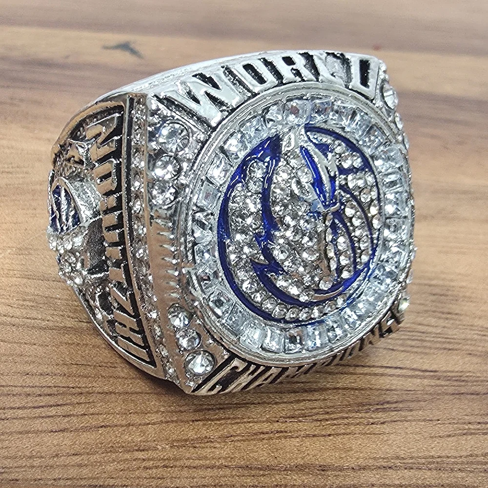 Dallas Mavericks Championship‎ Ring Sz 13 Nowitzki 2011 Fan Edition